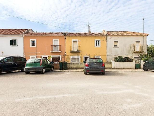 Casa venda em São Francisco Xavier, Lisboa