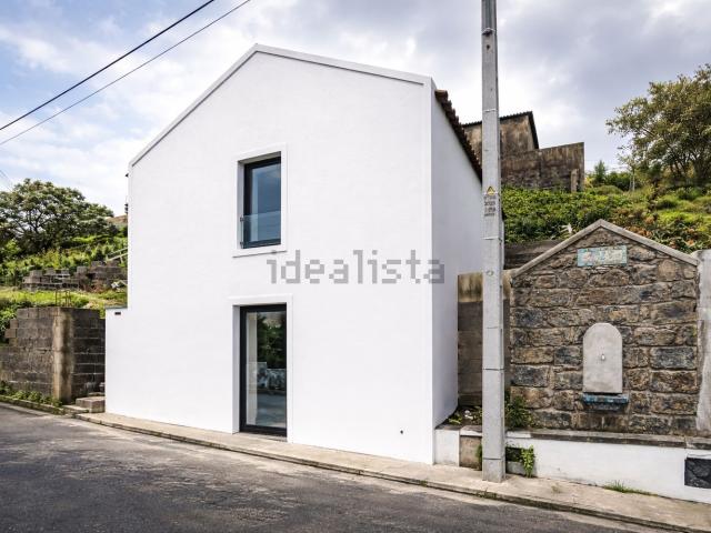 Casa venda em Açores, Ajuda Da Bretanha