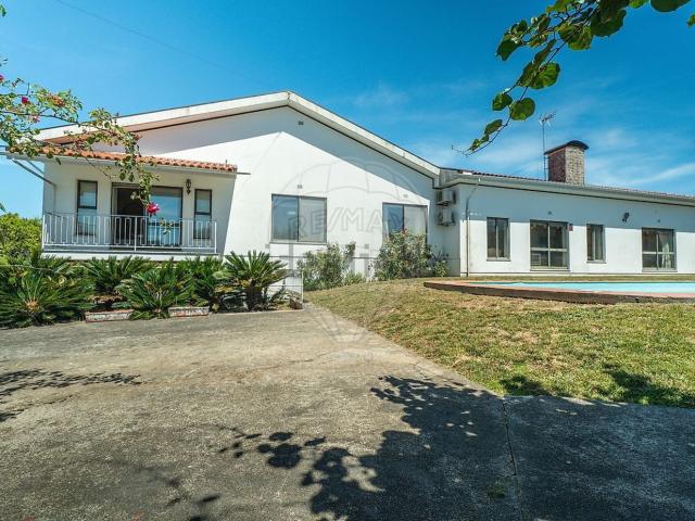 Casa venda em Albergaria-a-Velha e Valmaior, Albergaria-a-Velha