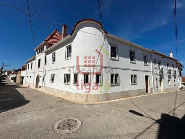 Casa venda em Ourém, Santarém
