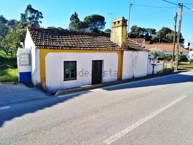 Casa venda em Alcanede, Santarém