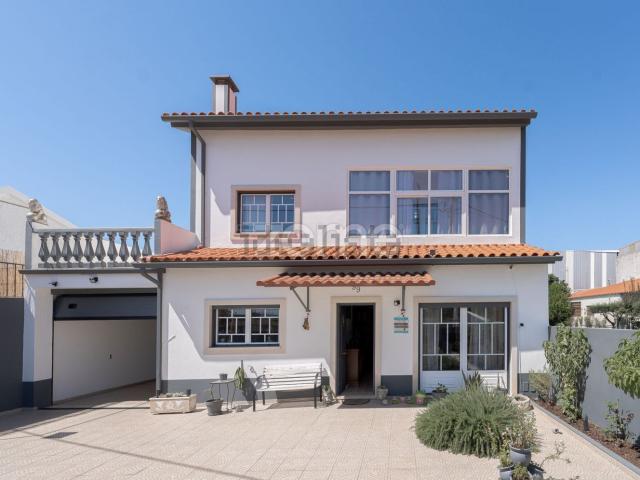 Casa venda em Alcanena, Santarém
