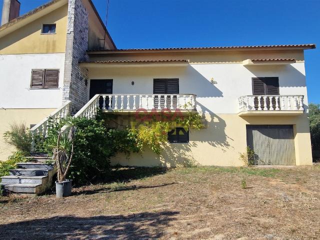 Casa venda em Peral, Alcanena