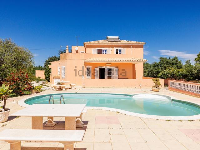 Casa venda em Pêra