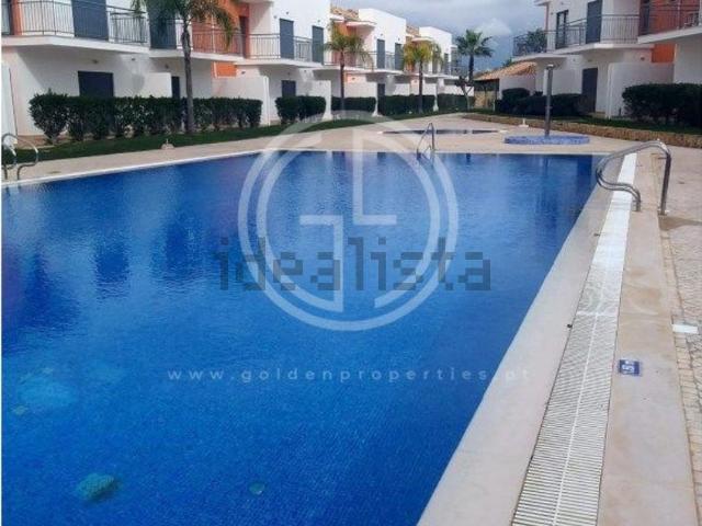 Casa alugar em Pêra