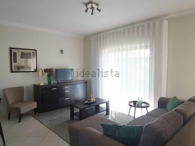 Casa alugar em Pêra