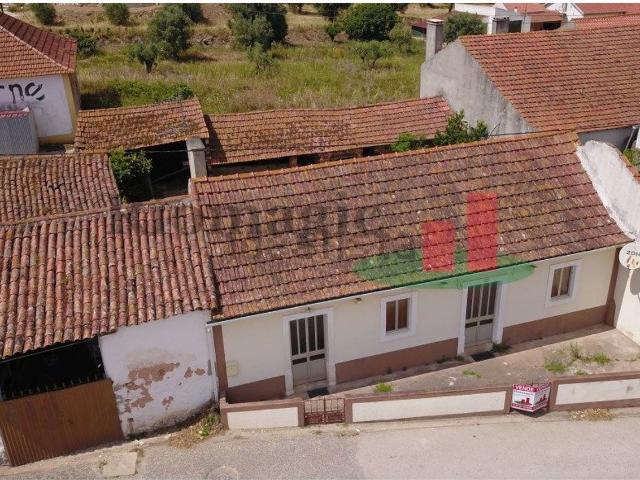 Casa venda em Rio Maior, Santarém