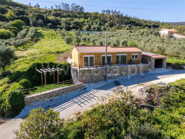 Casa venda em Barreira da Mata, Rio Maior