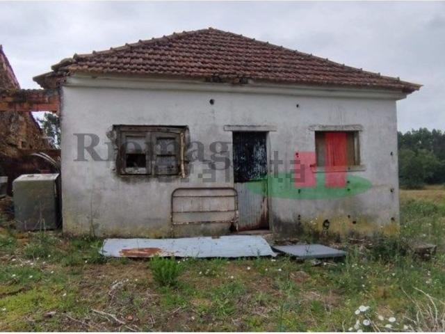 Casa venda em Rio Maior, Santarém