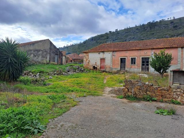 Casa venda em Rio Maior, Santarém
