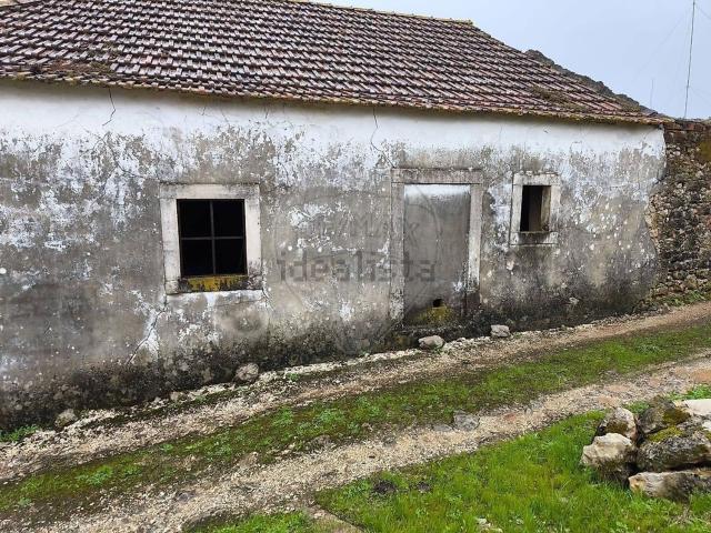 Casa venda em Sourões, Rio Maior