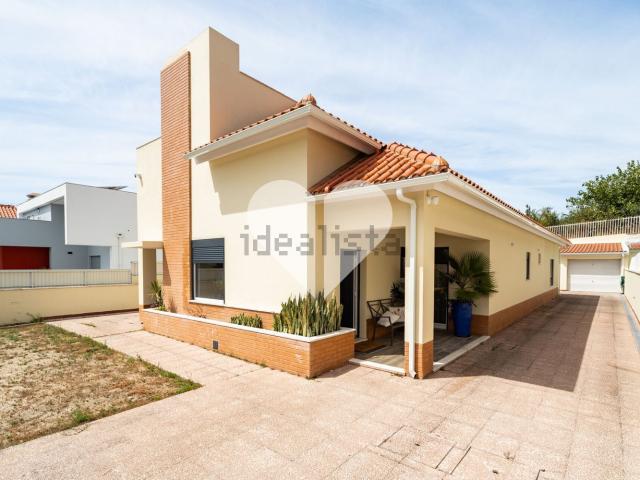 Casa venda em Quinta da Courela, Seixal