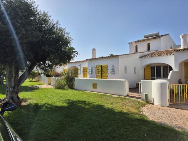 Casa alugar em Quarteira, Loulé
