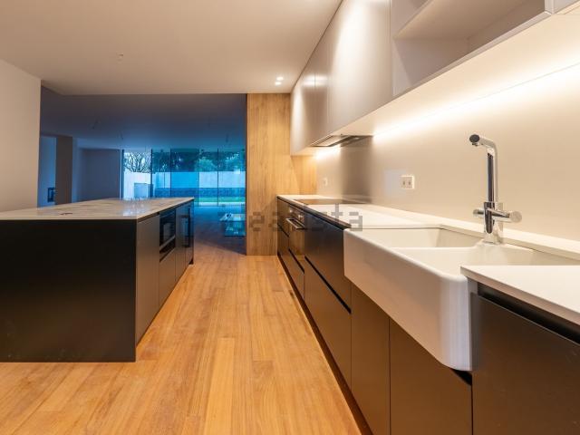 Casa venda em Porto, Aldoar