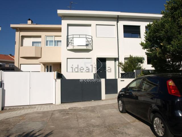 Casa venda em Porto, Aldoar