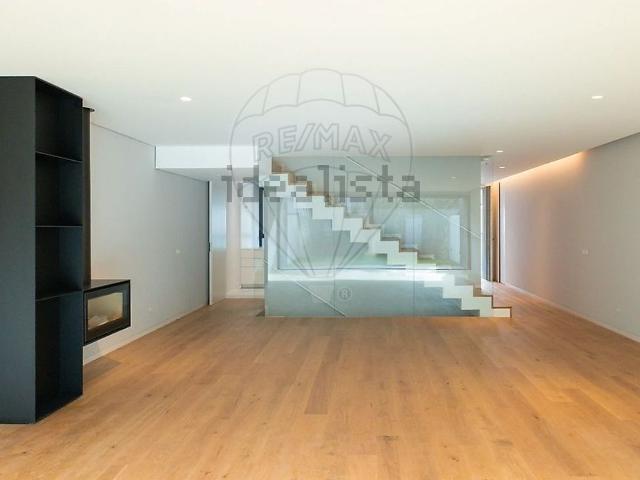 Casa venda em Porto, Aldoar