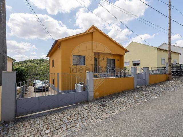 Casa venda em Tomar, Santarém