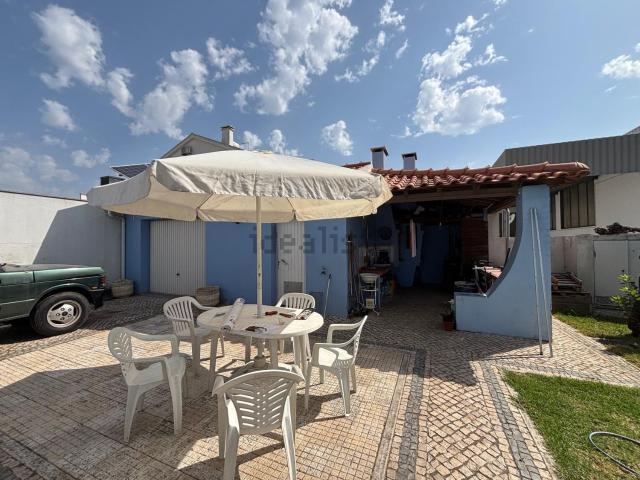 Casa venda em Alenquer (Santo Estêvão e Triana), Alenquer