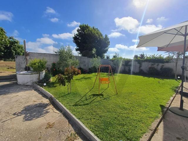 Casa venda em Cadarroeira, Alcobaça