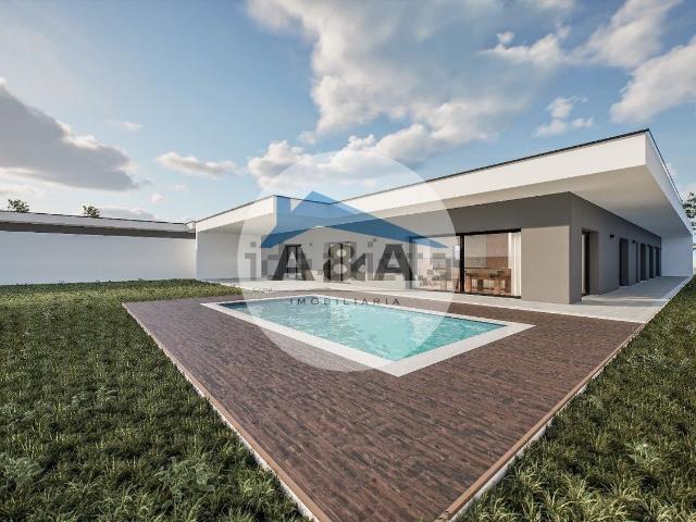 Casa venda em Alcobaça, Leiria