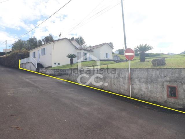Casa venda em Algarvia, Nordeste