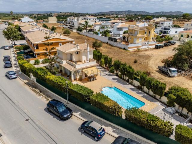 Casa venda em Alvaledes, Faro