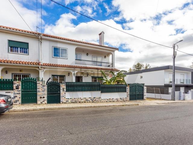 Casa venda em Pexiligais, Algueirão-mem Martins