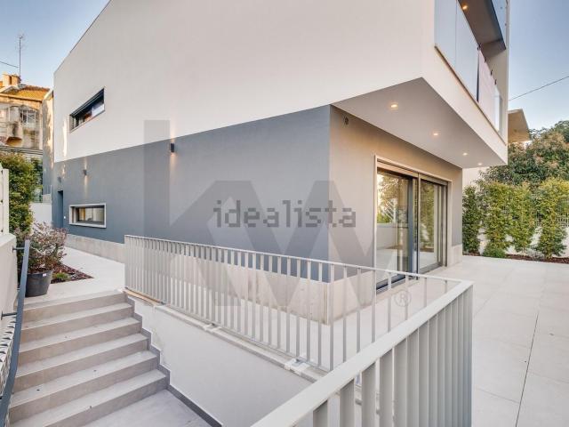 Casa venda em Torcatas, Almada