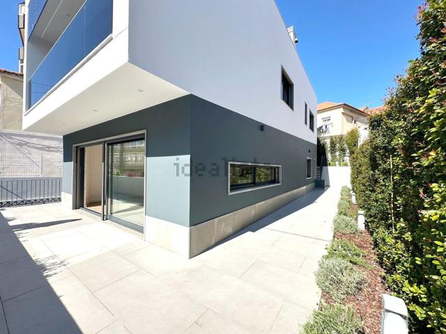 Casa venda em Cova da Piedade, Almada
