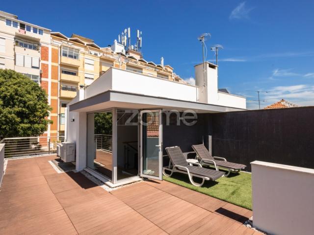 Casa venda em Ginjal, Almada