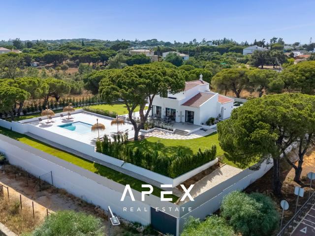 Casa venda em Ferrarias, Loulé