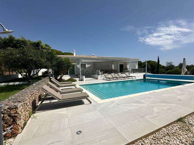 Casa venda em Ferrarias, Loulé