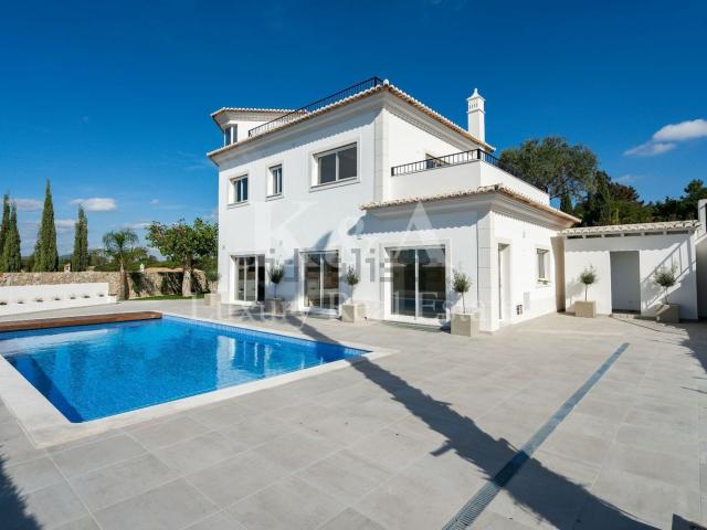Casa venda em Ferrarias, Loulé