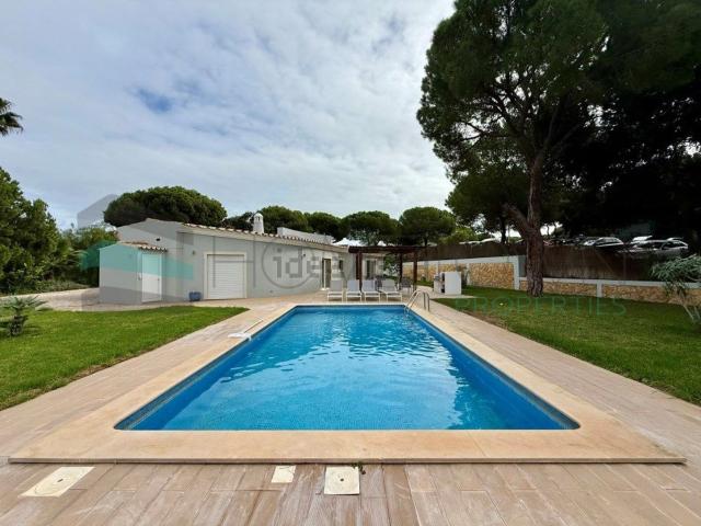 Casa alugar em Areias de Almansil, Loulé
