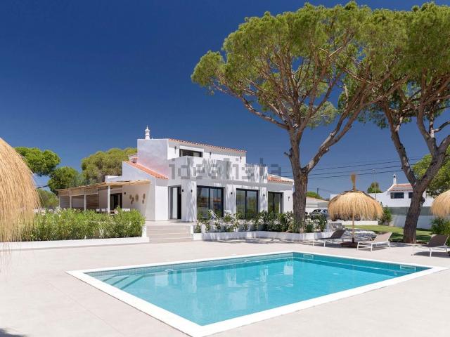 Casa venda em Ferrarias, Loulé