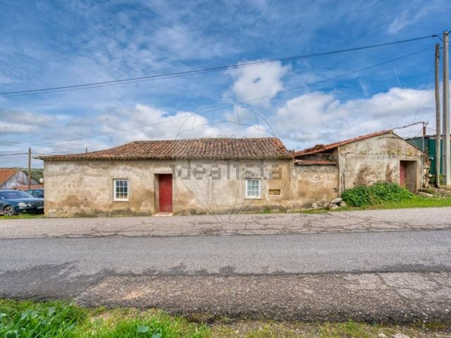 Casa venda em Alforgemel, Santarém