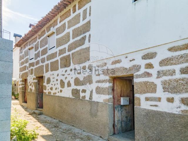 Casa venda em Várzea do Douro, Várzea