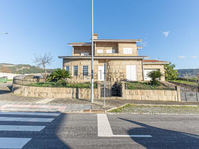 Casa venda em Várzea do Douro, Várzea
