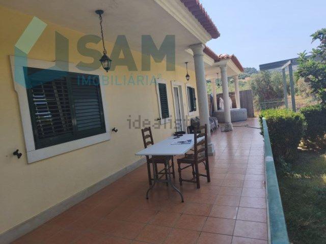 Casa venda em A-dos-Melros, Sobralinho