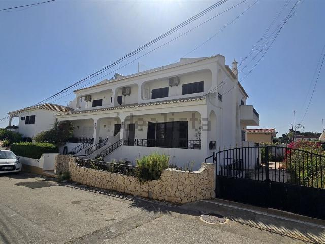 Casa venda em Praia de Alvor, Portimão