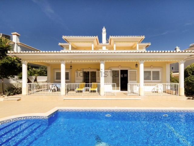 Casa venda em Vila da Praia, Portimão
