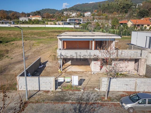 Casa venda em Frecheiro, Amares