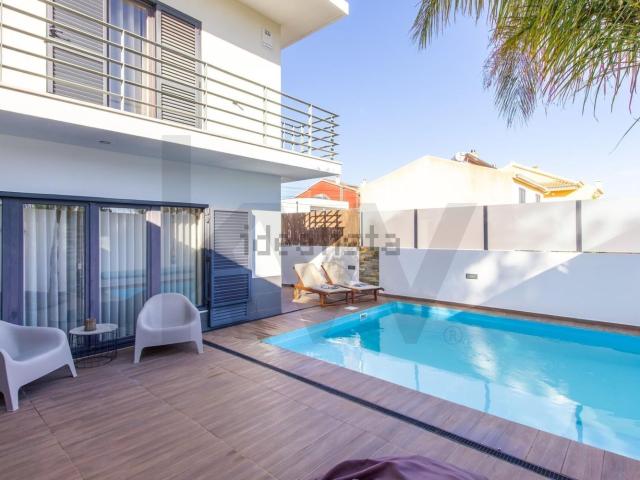 Casa venda em Seixal, Amora