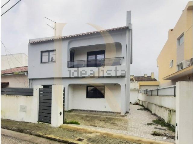 Casa venda em Seixal, Amora
