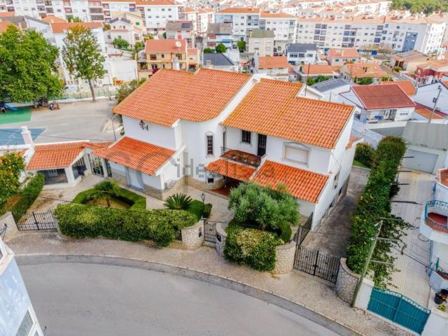 Casa venda em Seixal, Amora