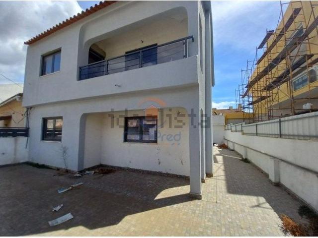 Casa venda em Seixal, Amora