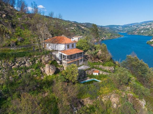 Casa venda em Torna-o-Rego, Baião