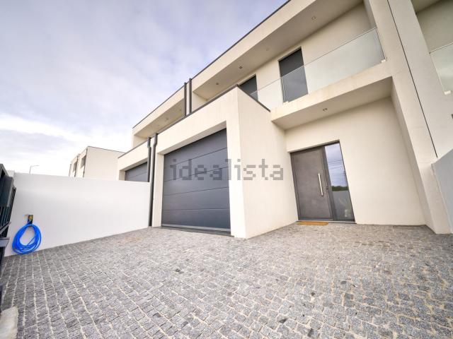 Casa venda em Capões, Vila Nova de Famalicão