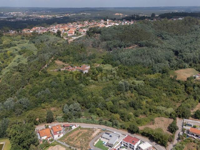 Casa venda em Coimbrã, Vil De Matos