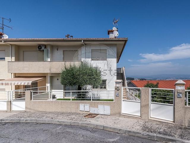 Casa venda em Arões (São Romão), Fafe
